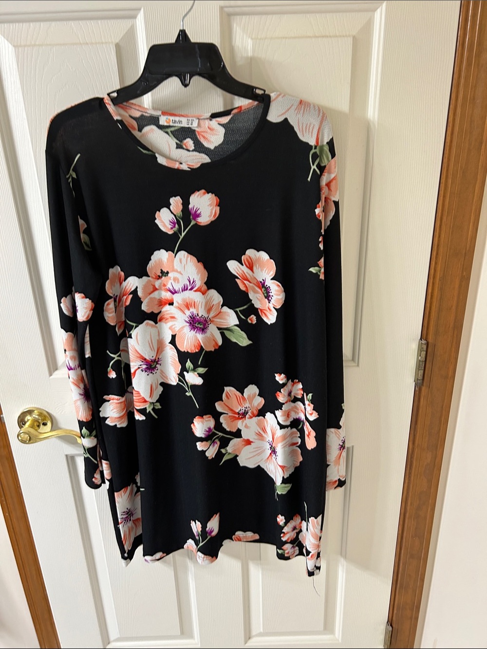 Black Floral Long-Sleeve Dress by Tavin